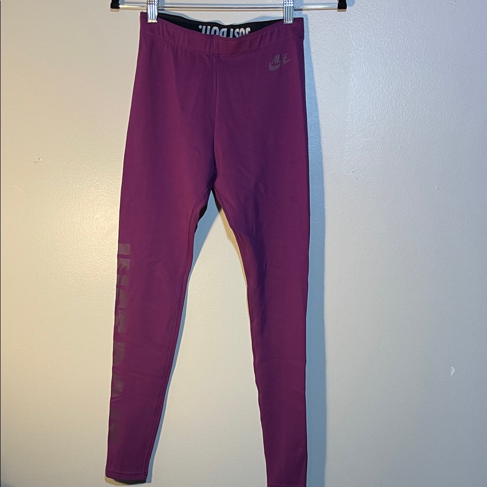 Nike Kids Magenta Leggings